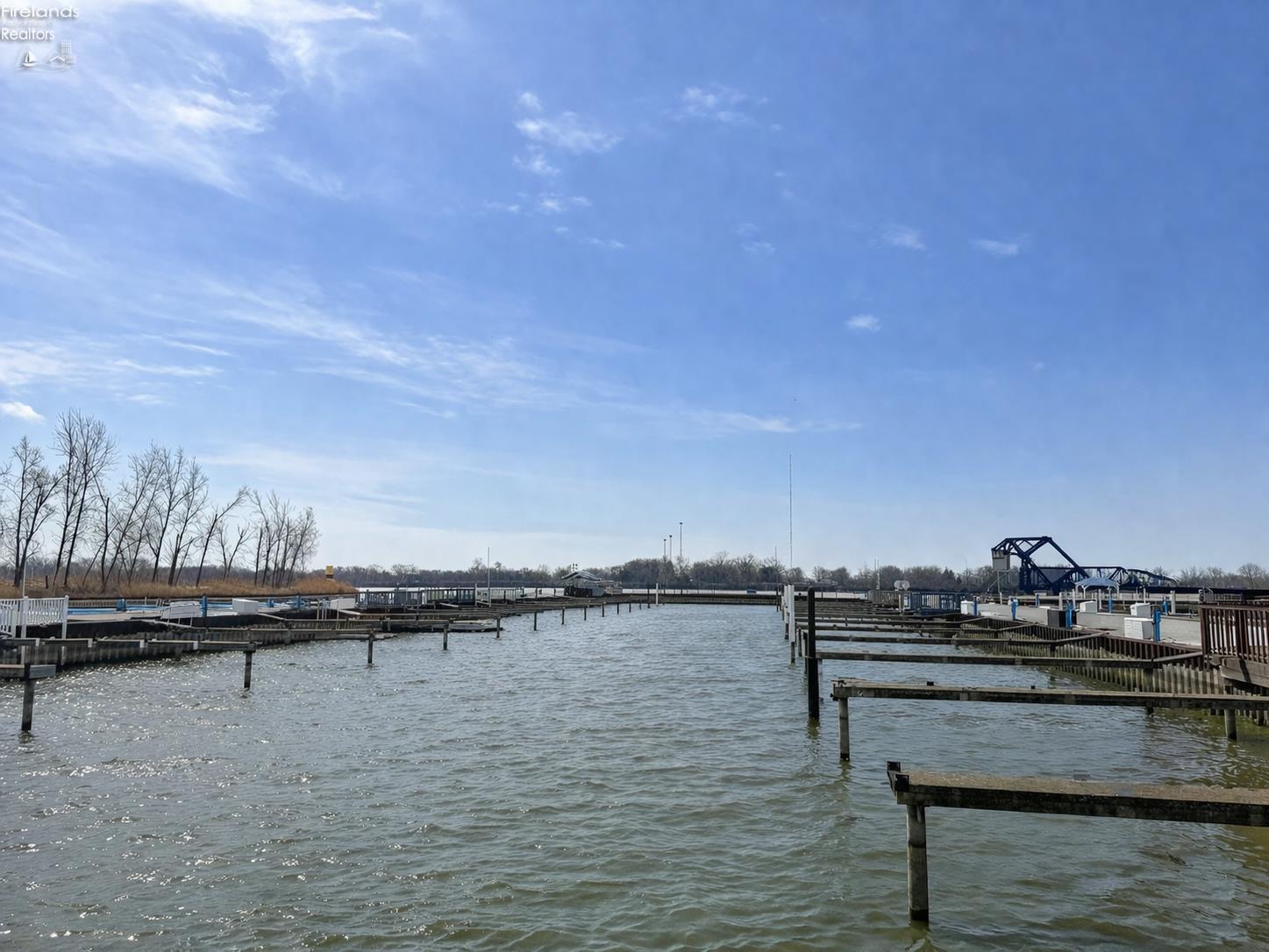 1220 W Richey Road 60