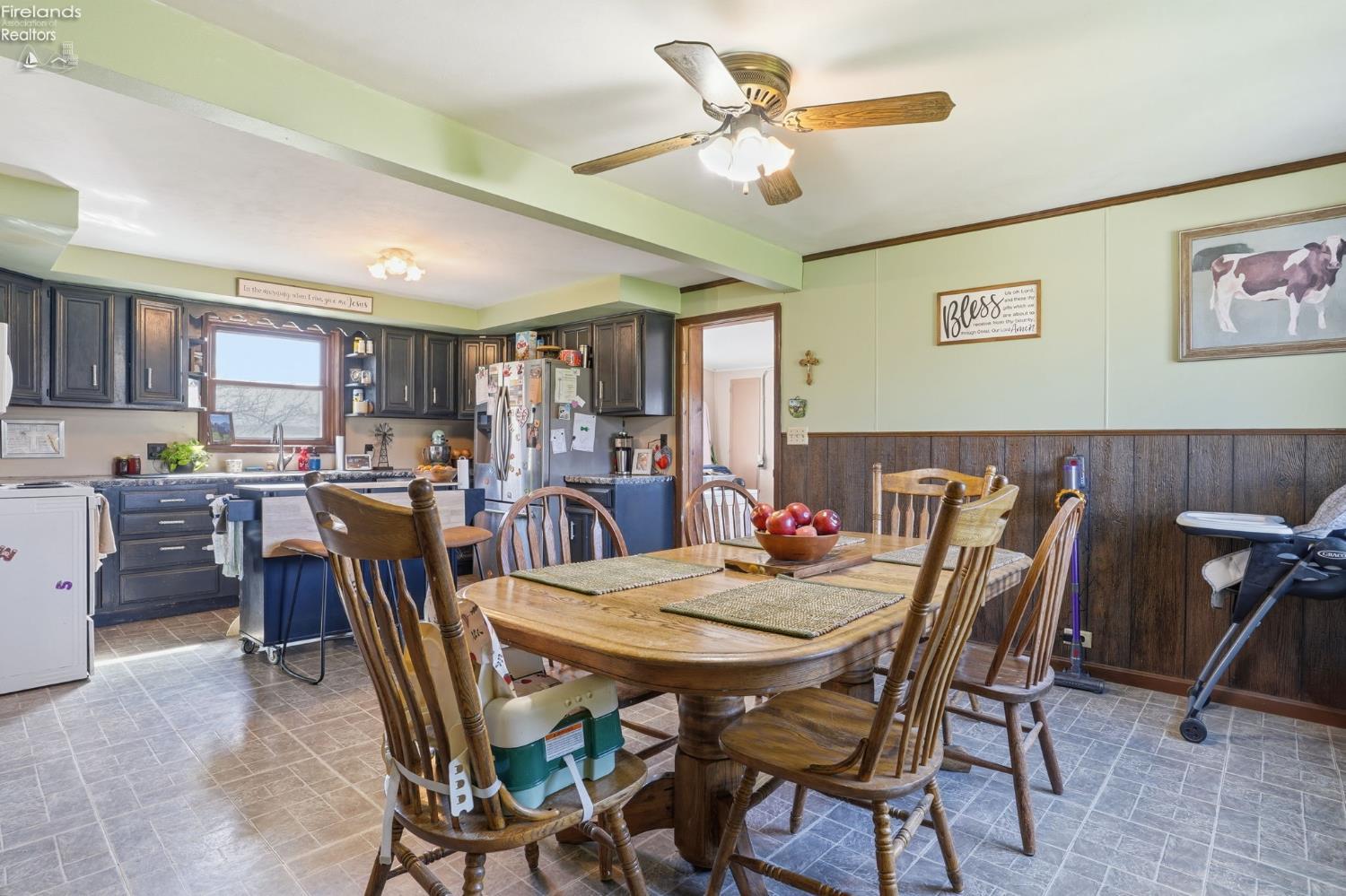 1444 E County Road 50