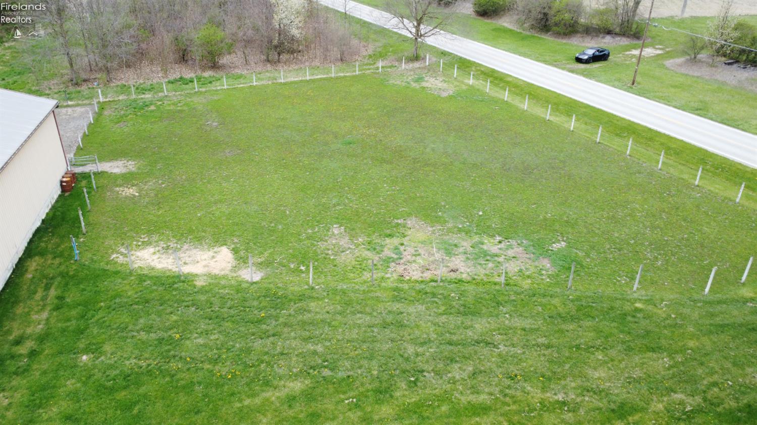 1444 E County Road 50