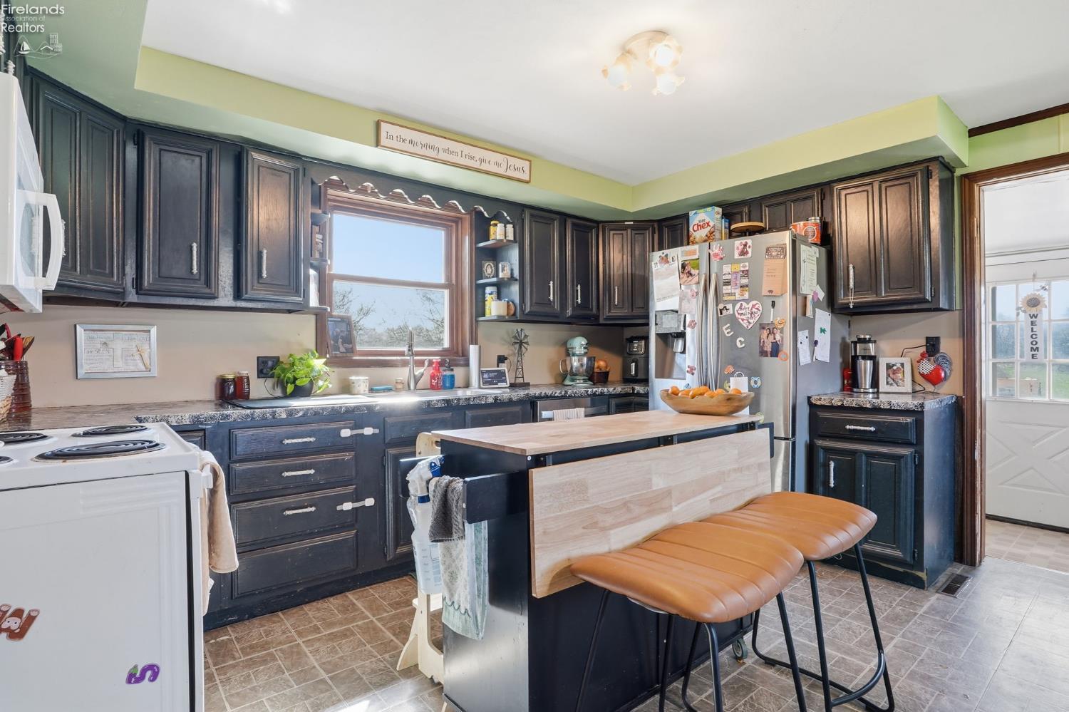 1444 E County Road 50