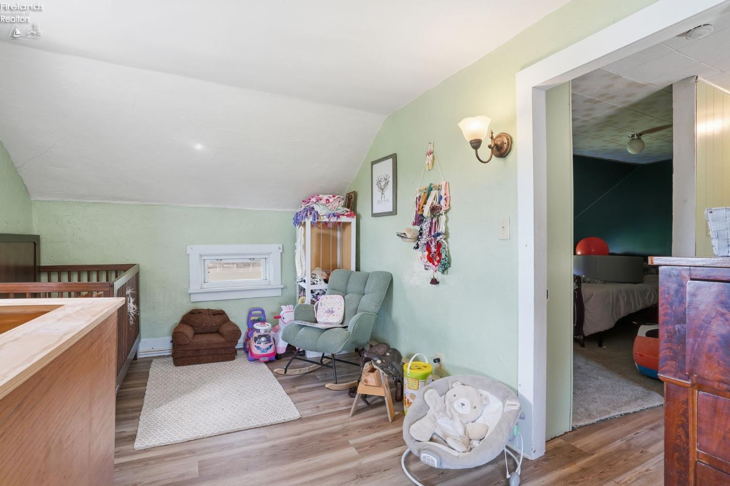 1444 E County Road 50