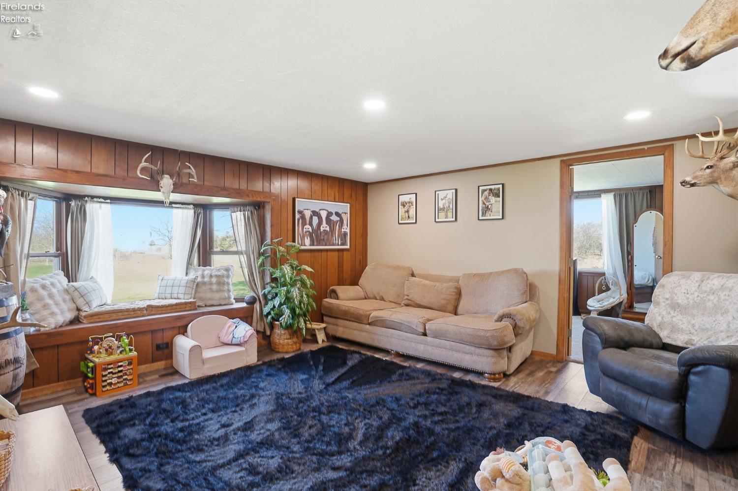 1444 E County Road 50