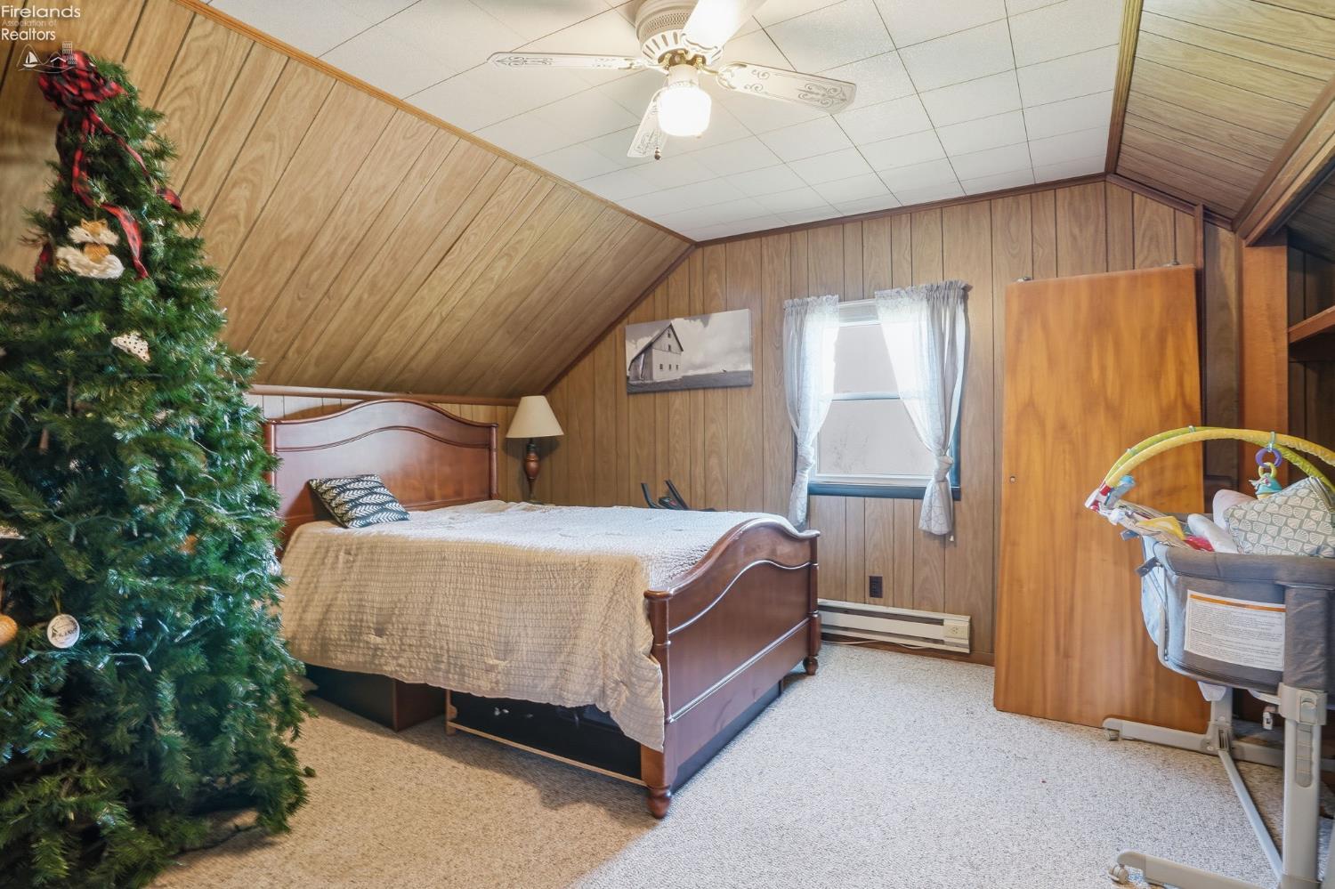 1444 E County Road 50