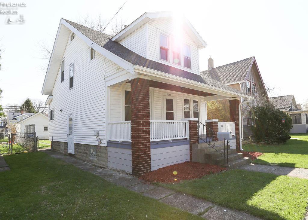 1014 Fourth St