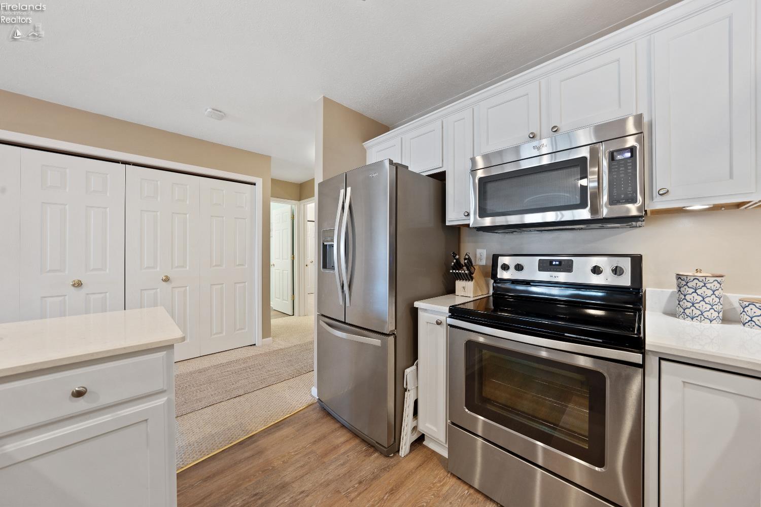 10654 E Bayshore Road 68