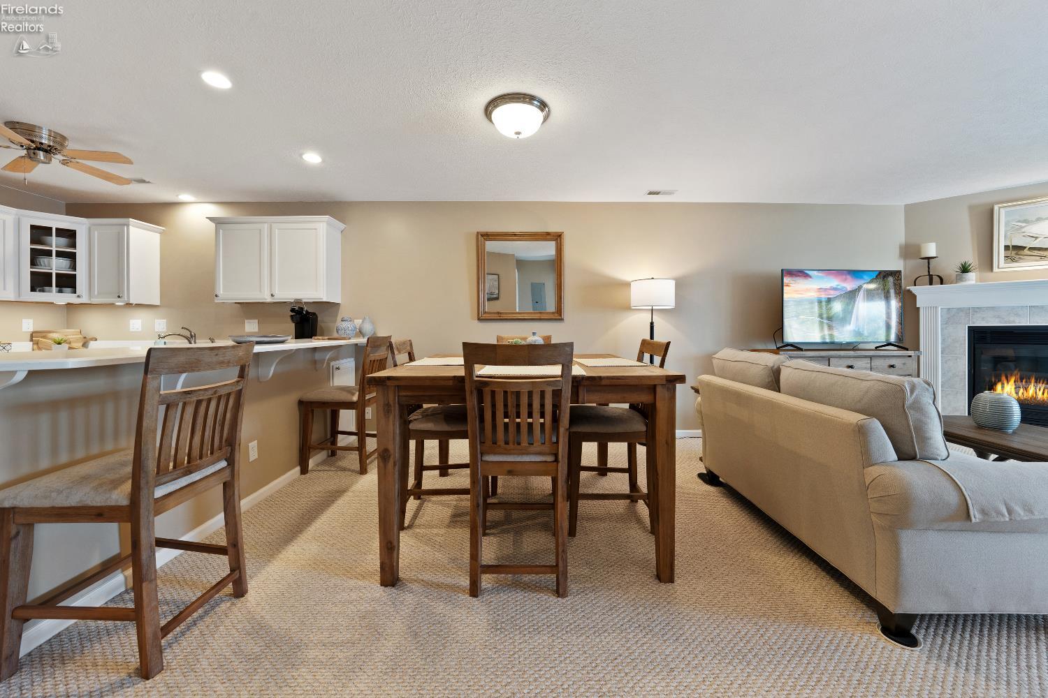 10654 E Bayshore Road 68