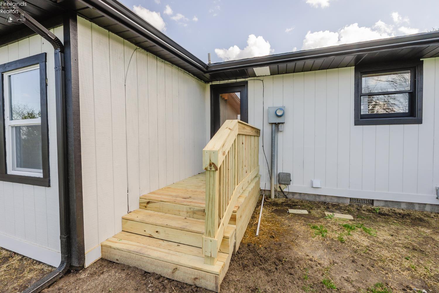 8109 Titus Road
