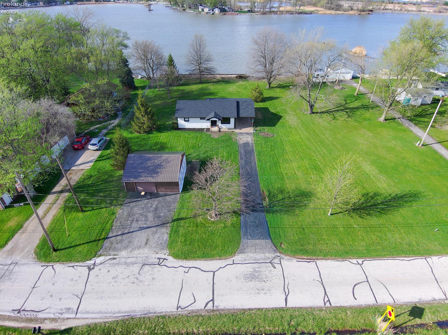 8109 Titus Road