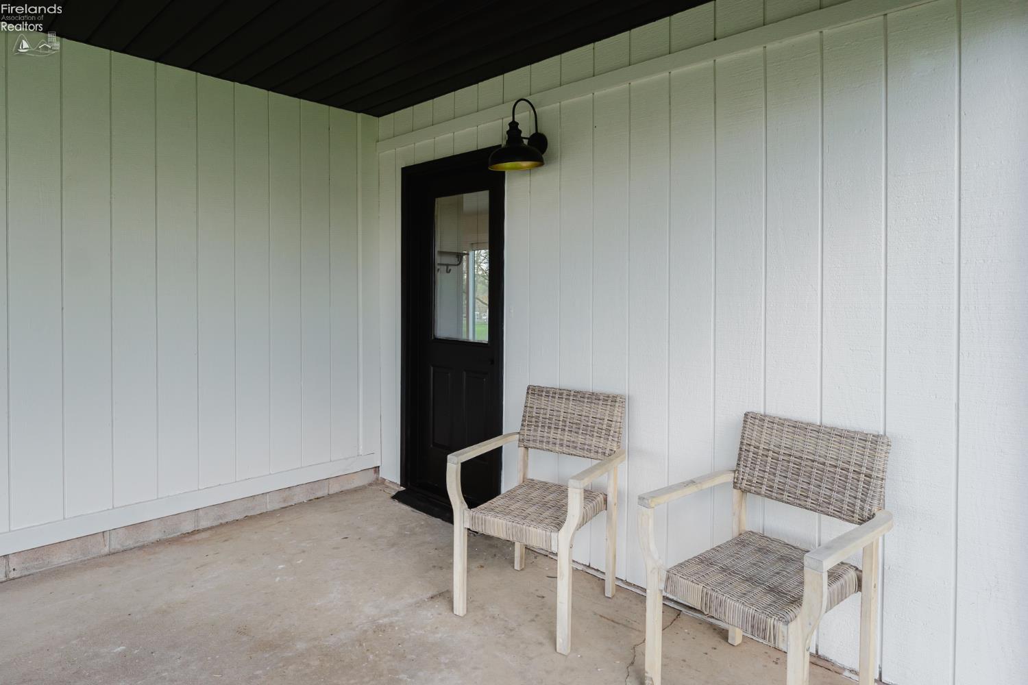 8109 Titus Road