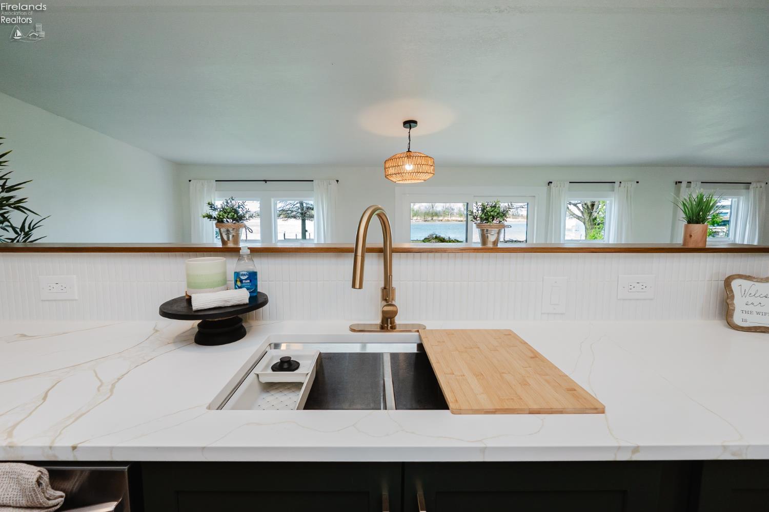 8109 Titus Road