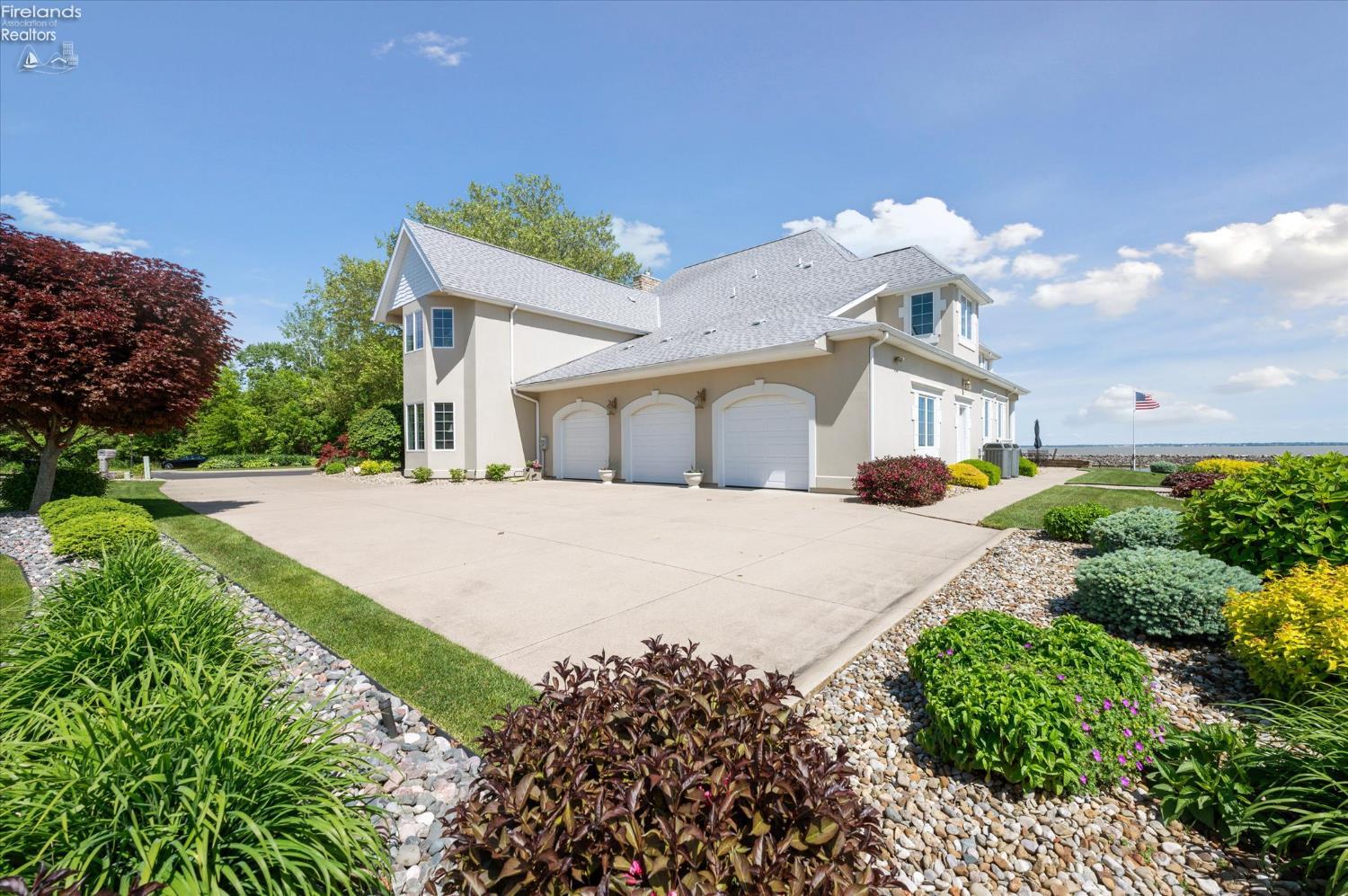 2170 Dorchester Drive