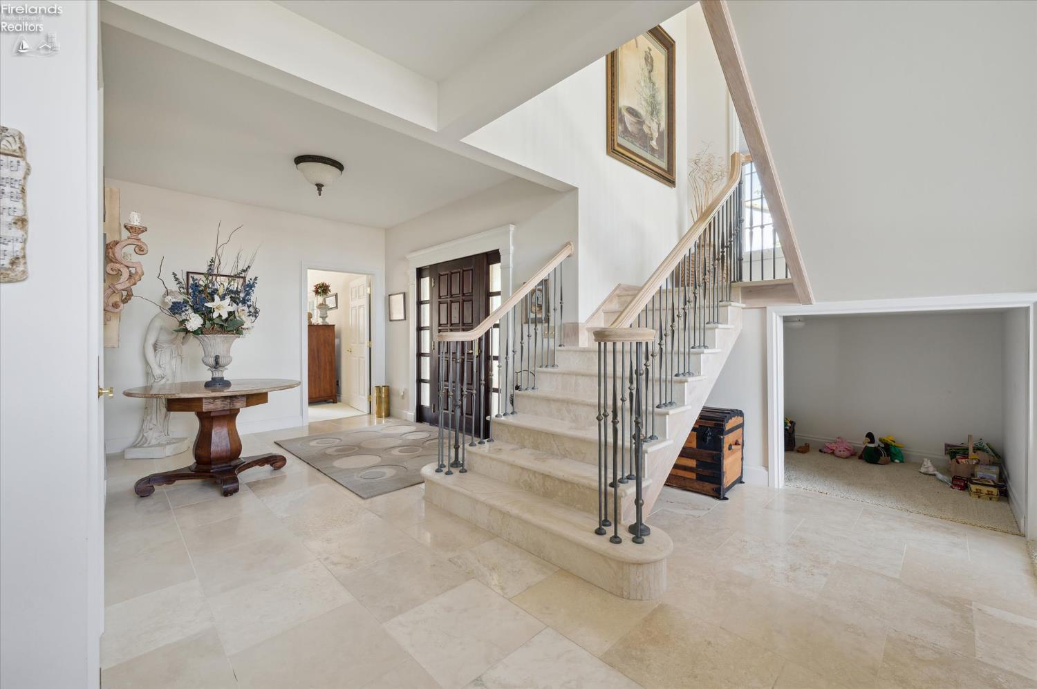 2170 Dorchester Drive