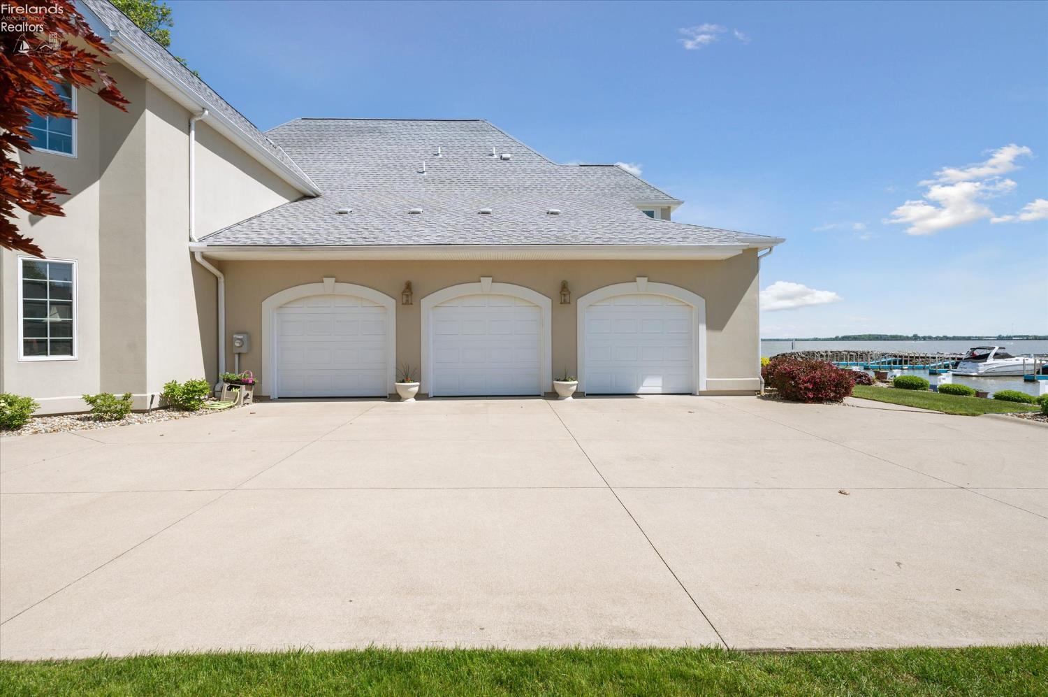 2170 Dorchester Drive