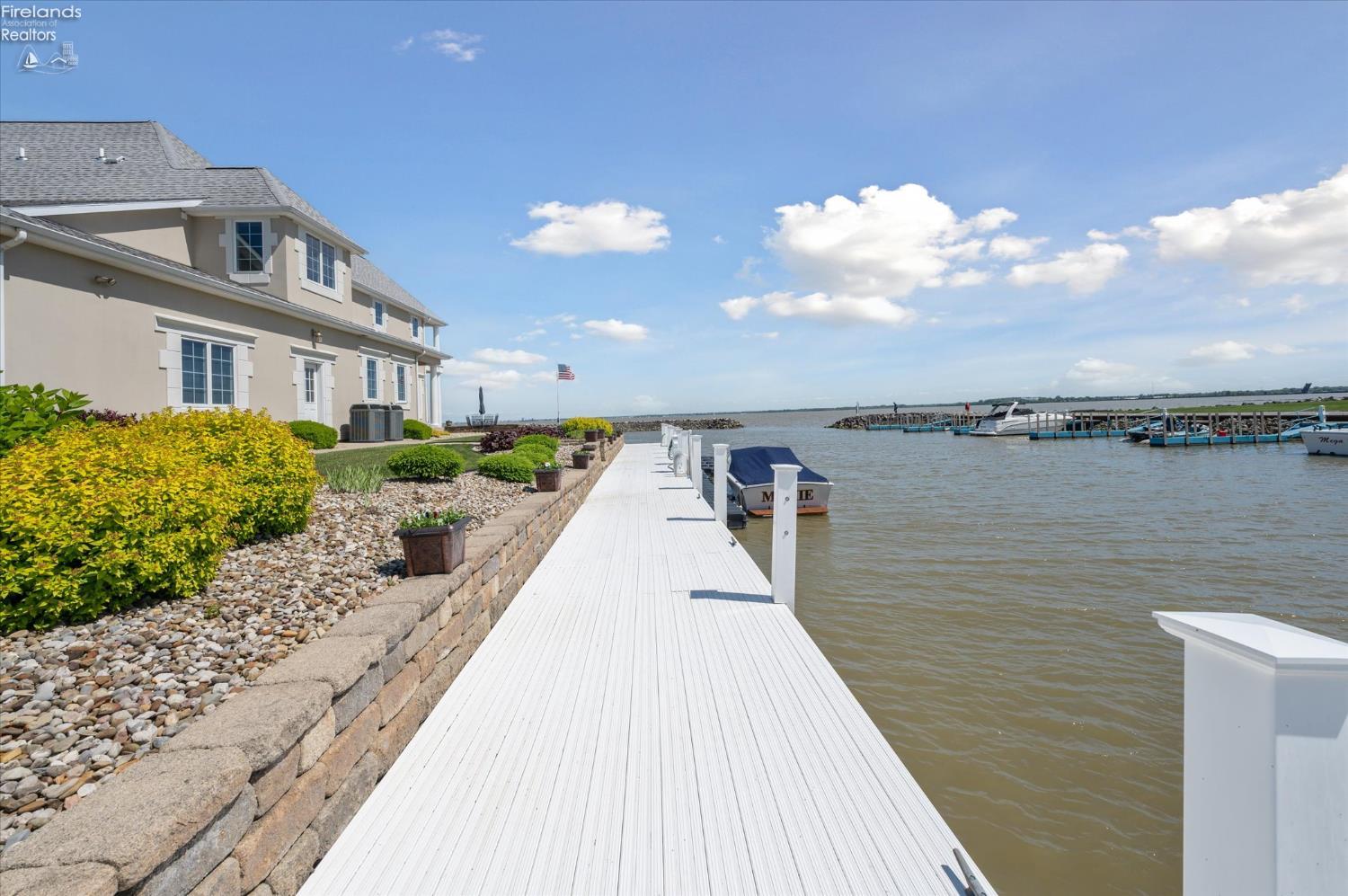 2170 Dorchester Drive