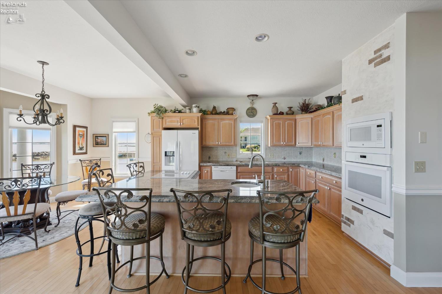 2170 Dorchester Drive