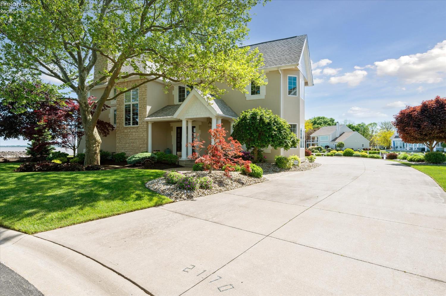 2170 Dorchester Drive