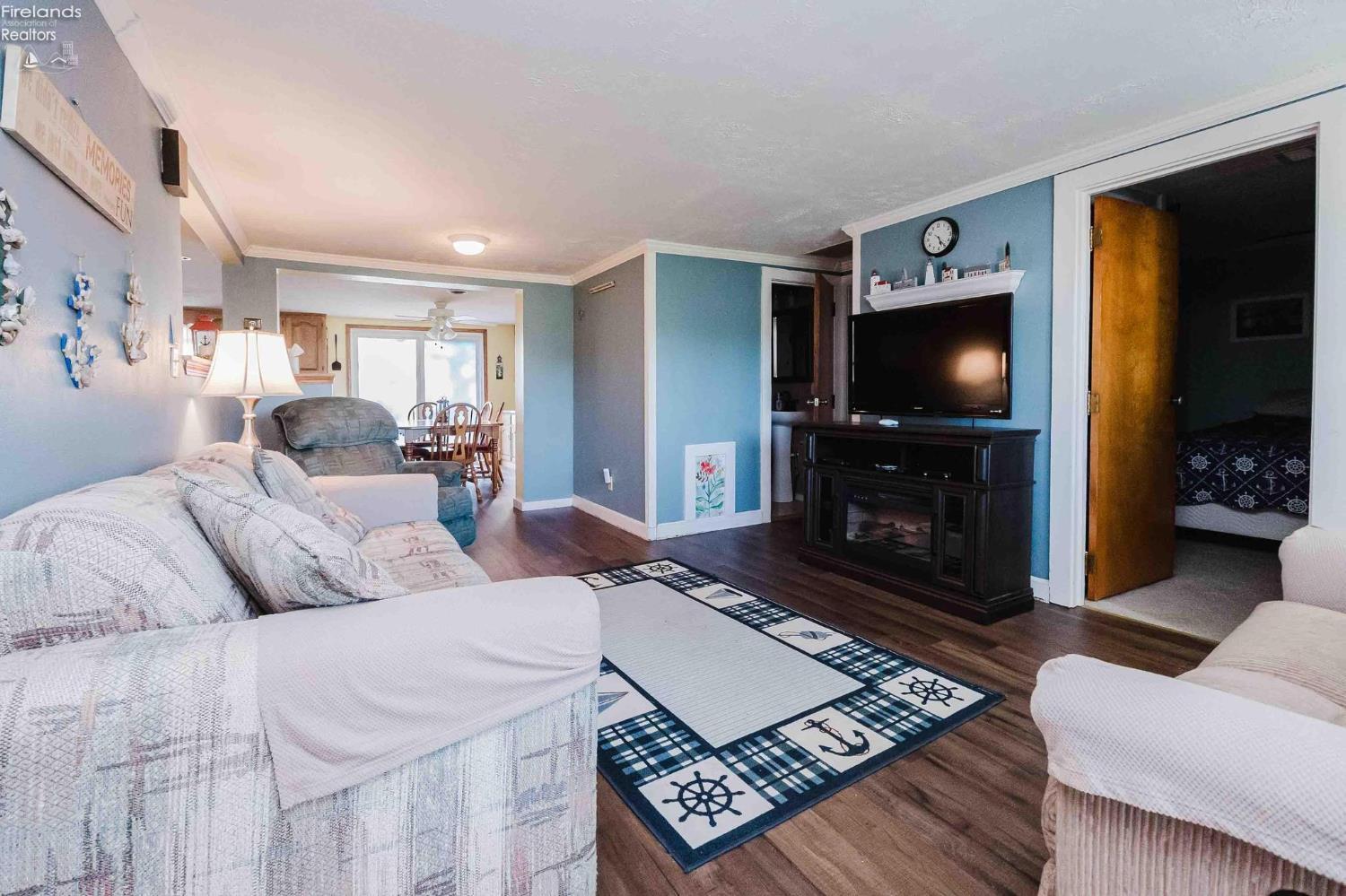 2058 Skyline Drive