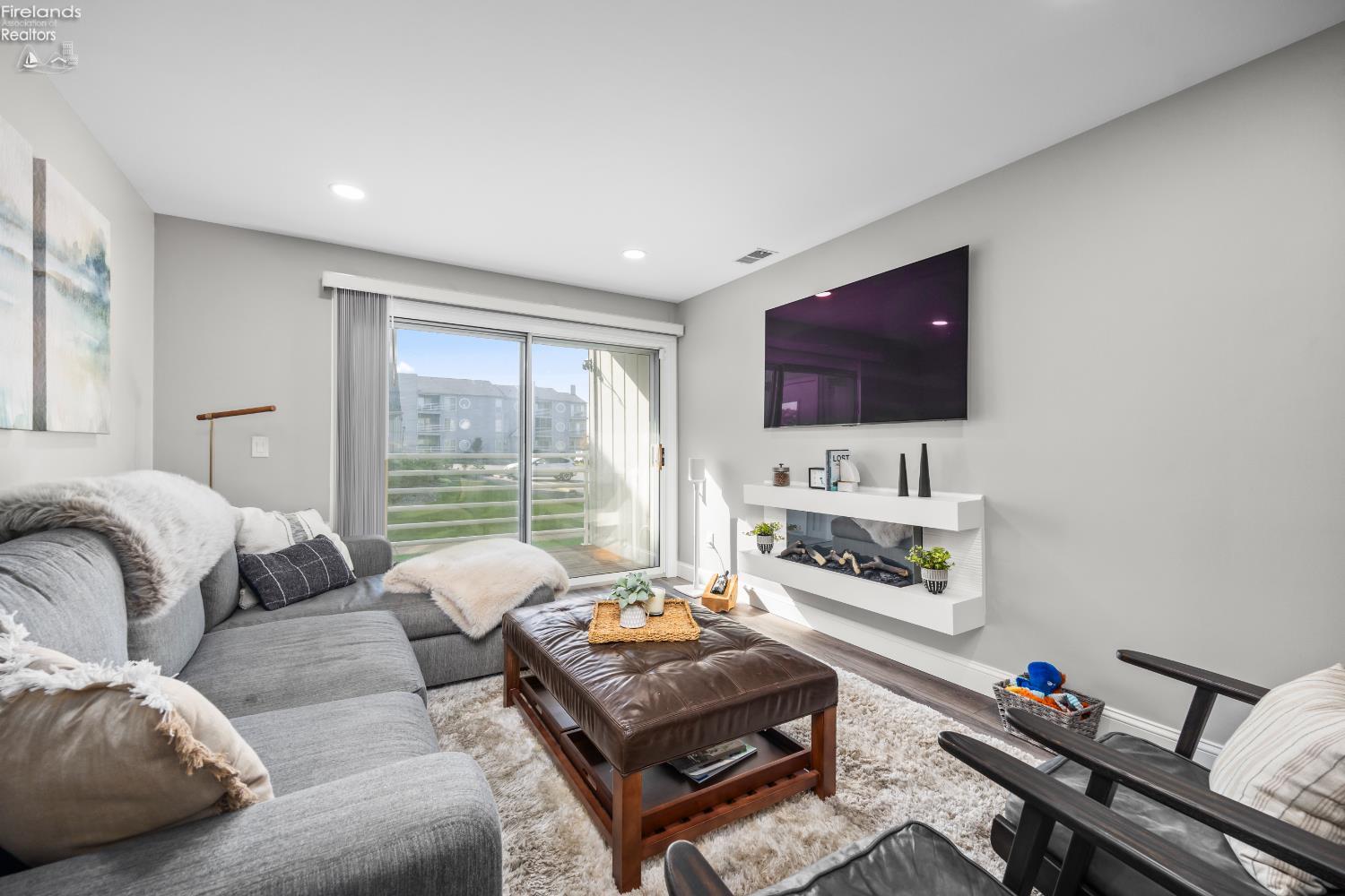104 Clinton Reef Drive 104