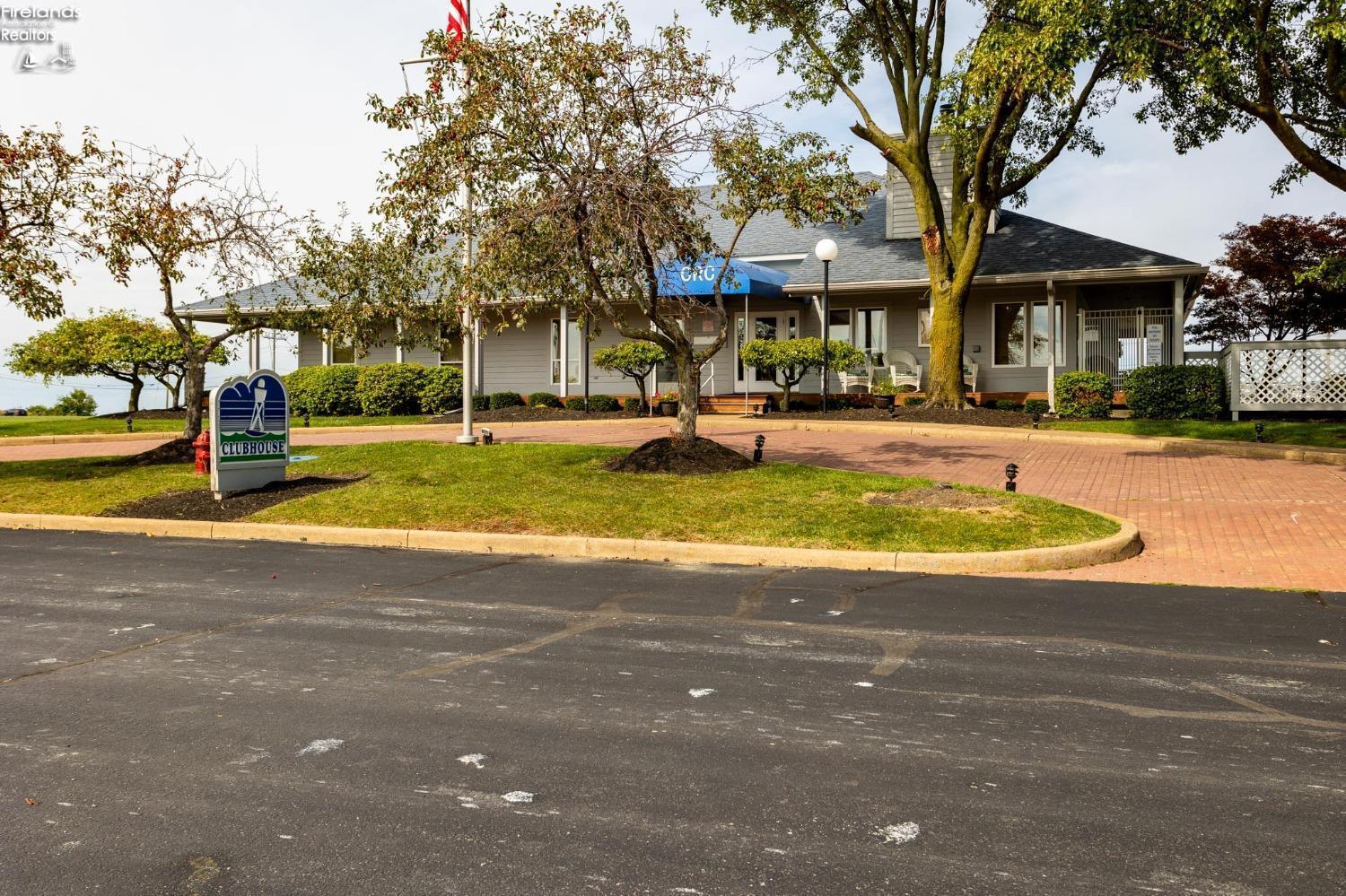 104 Clinton Reef Drive 104