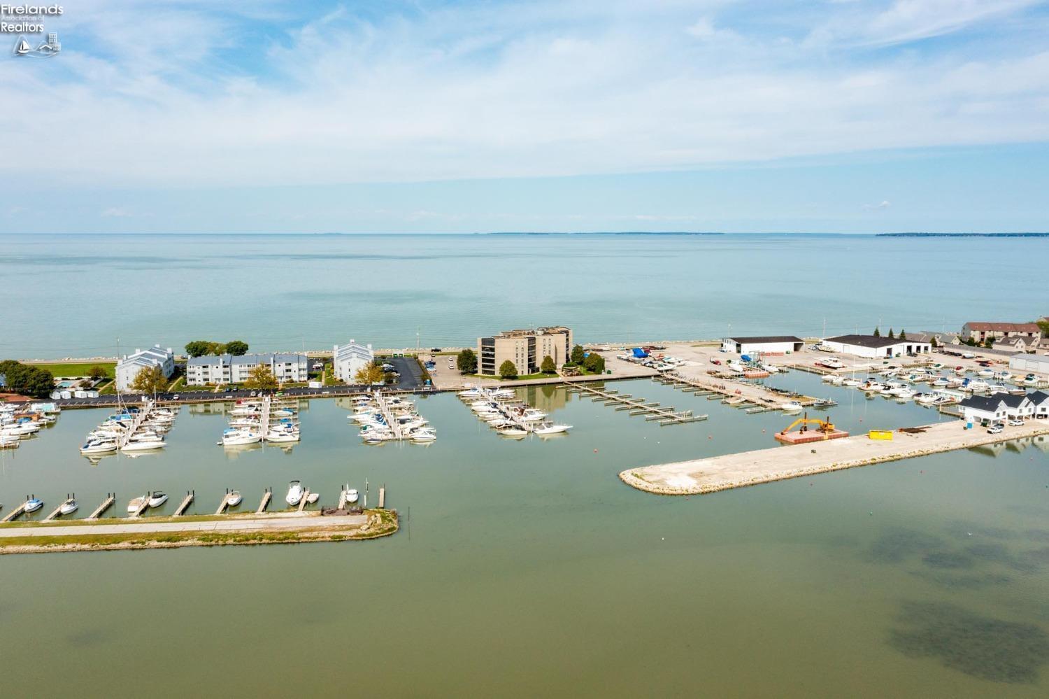 104 Clinton Reef Drive 104