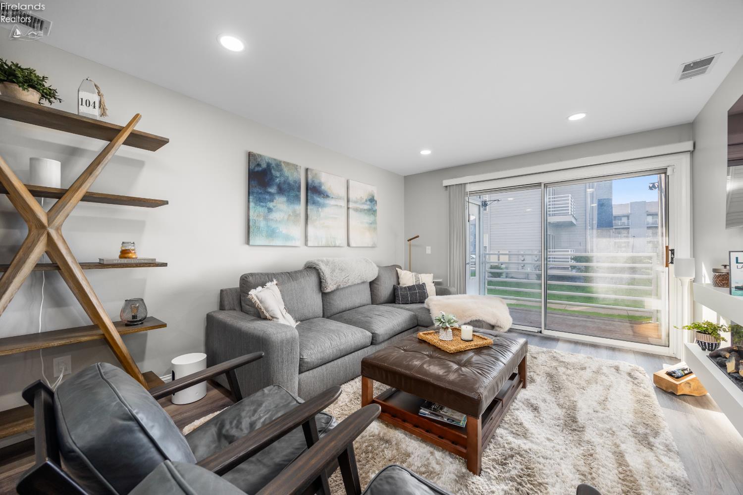 104 Clinton Reef Drive 104