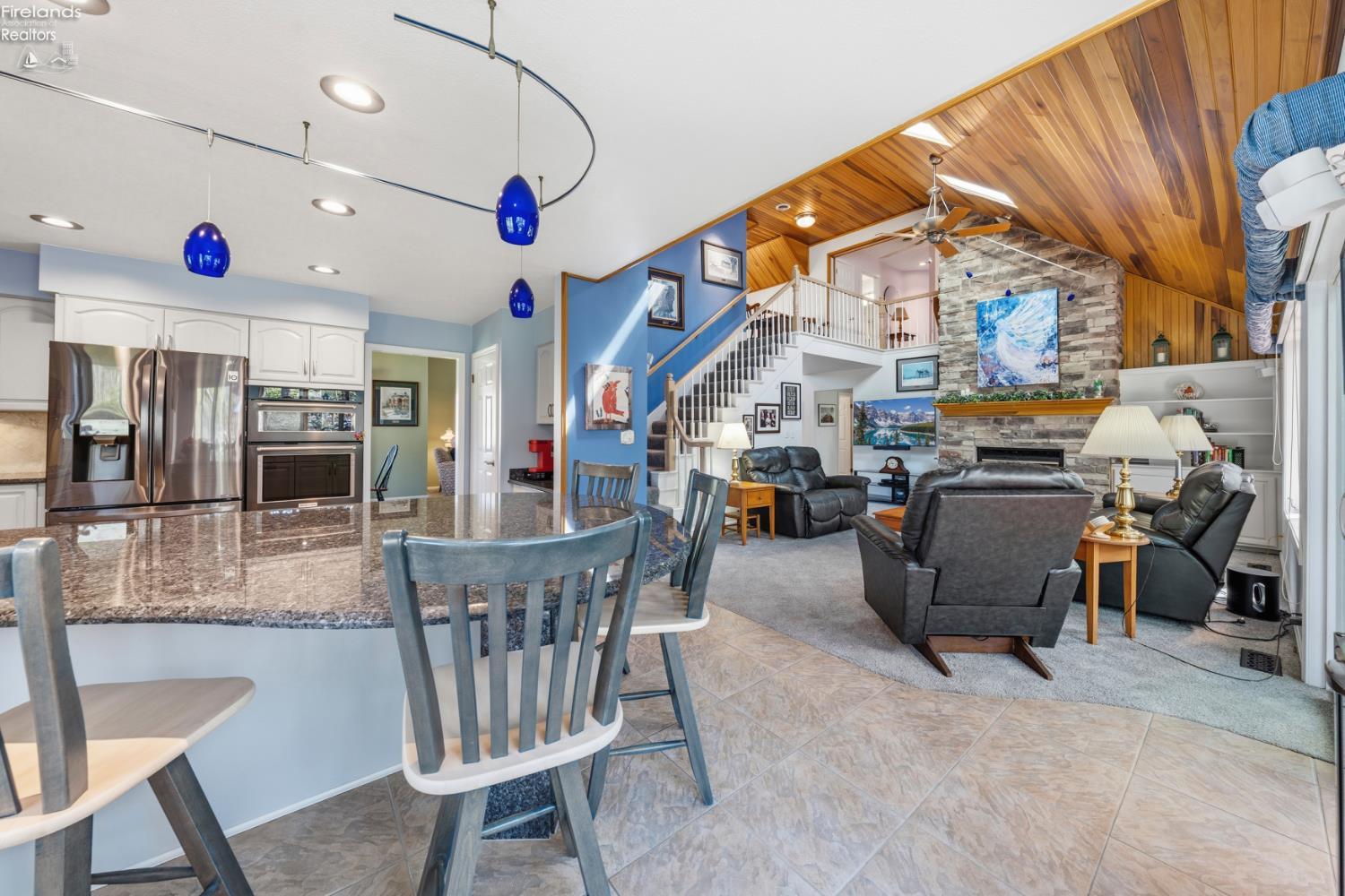 4165 E Laurel Ridge Drive