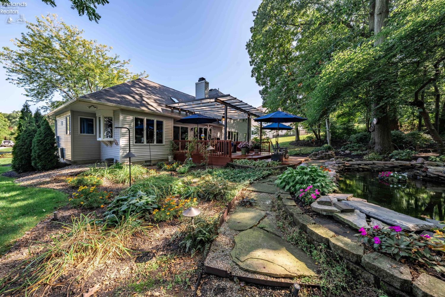 4165 E Laurel Ridge Drive