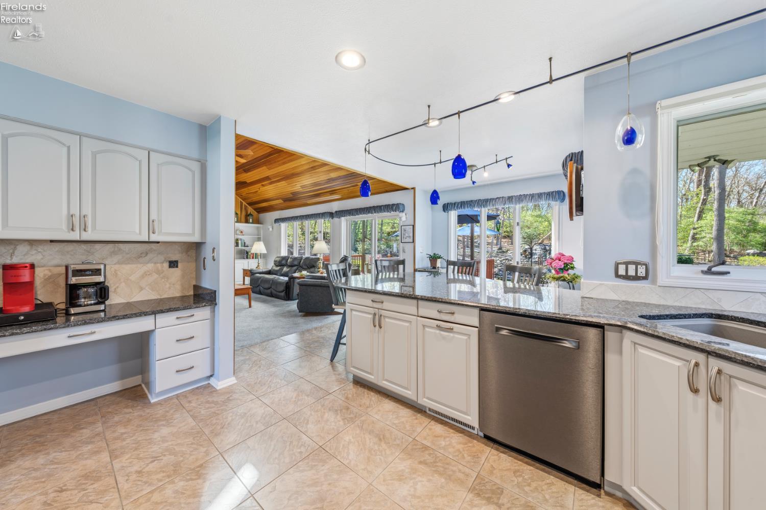 4165 E Laurel Ridge Drive