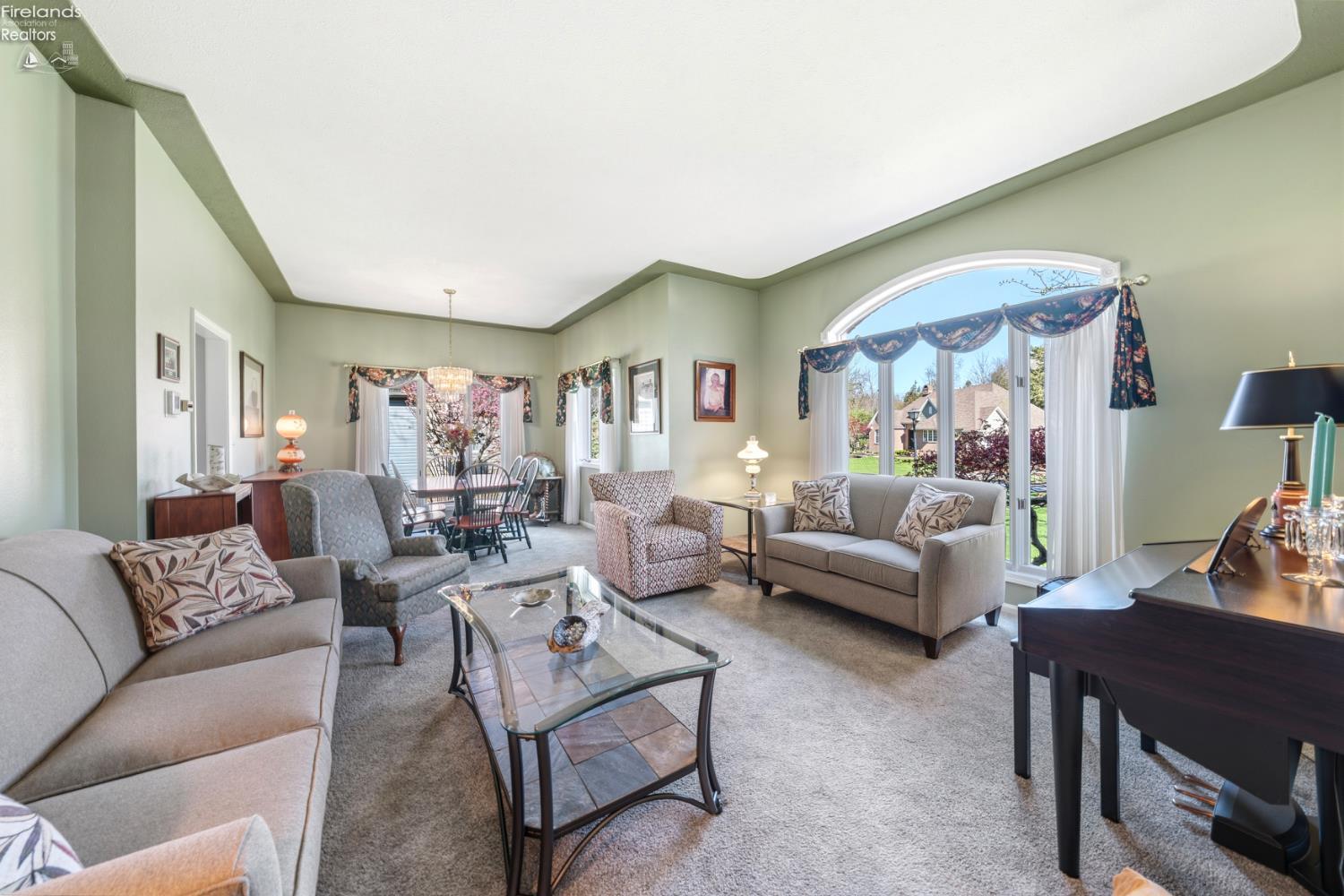 4165 E Laurel Ridge Drive
