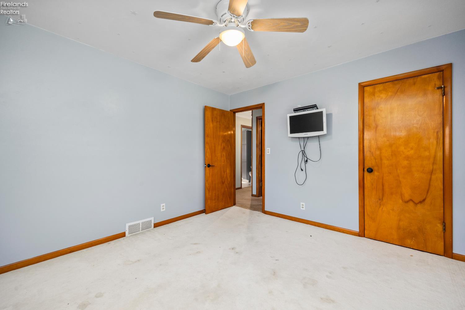 919 Fulton Street