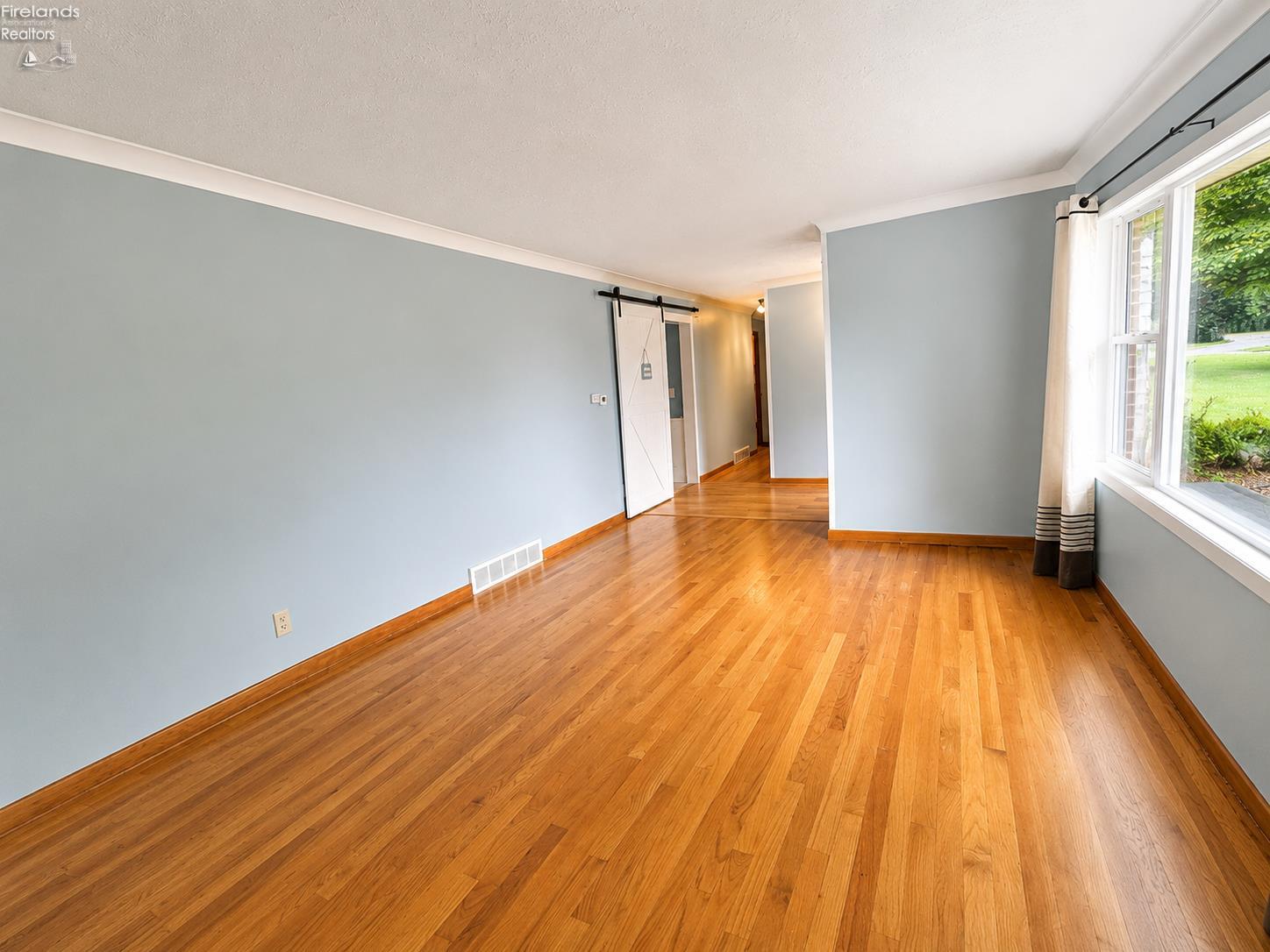 919 Fulton Street
