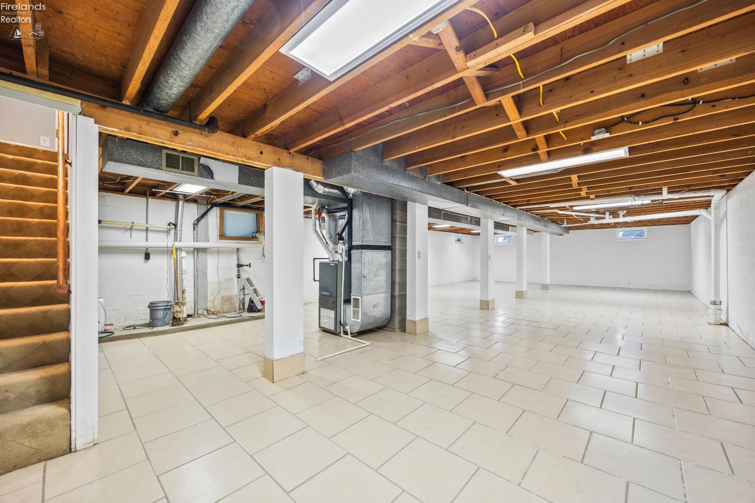 919 Fulton Street