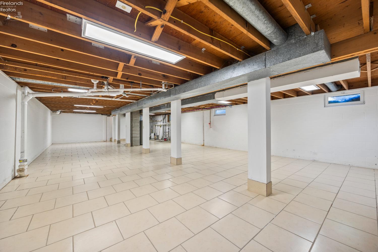 919 Fulton Street
