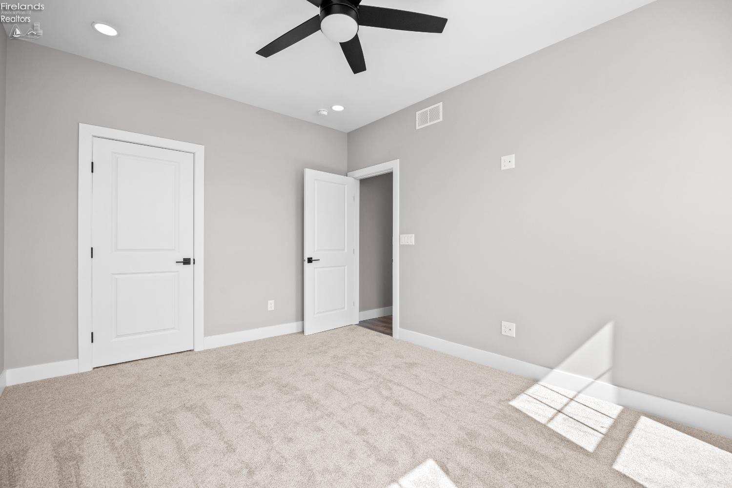 5409 Pintail Drive