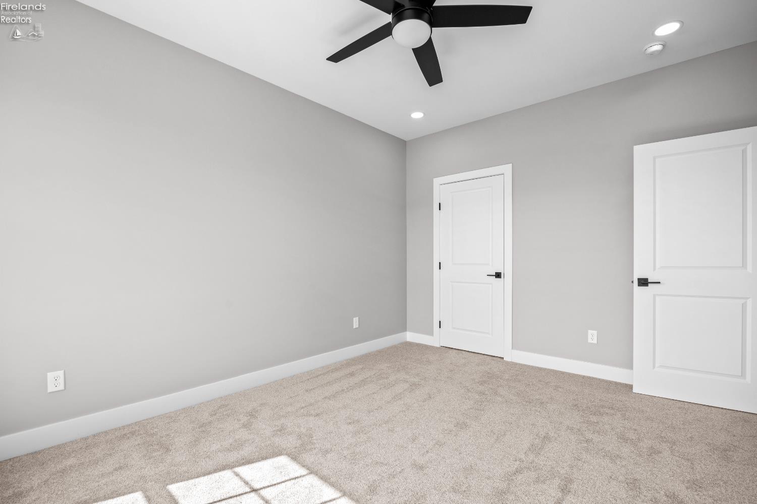 5409 Pintail Drive