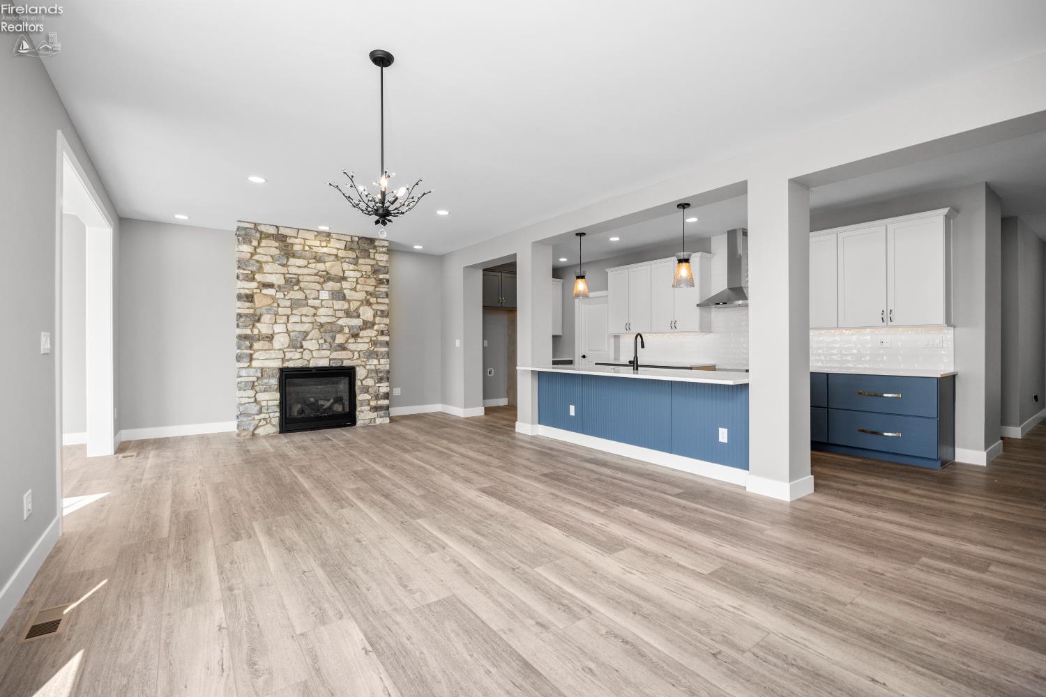 5409 Pintail Drive