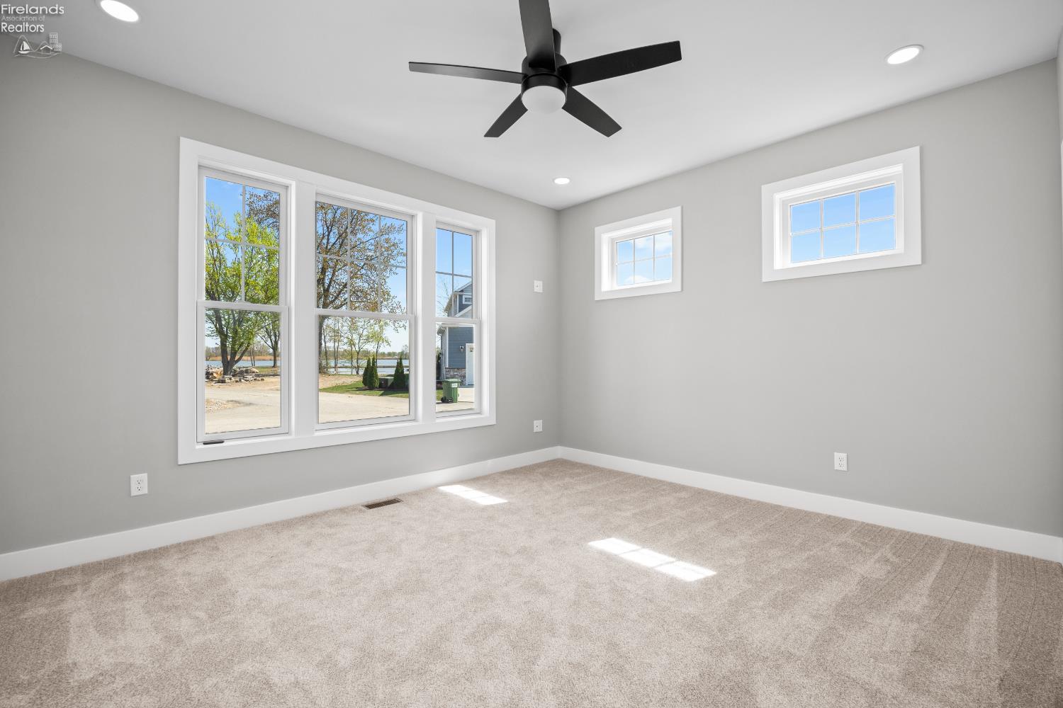 5409 Pintail Drive