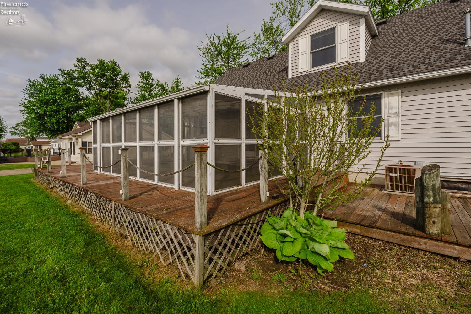 2873 N County Road 198