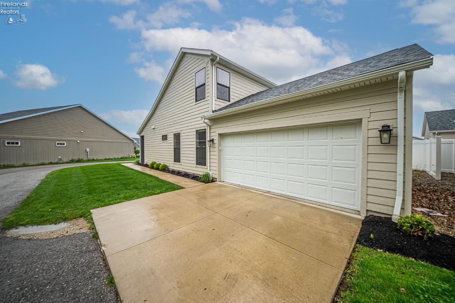 4075 Coventry Circle