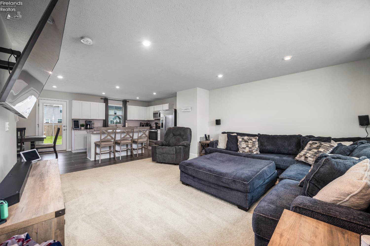 4741 Olivia Way