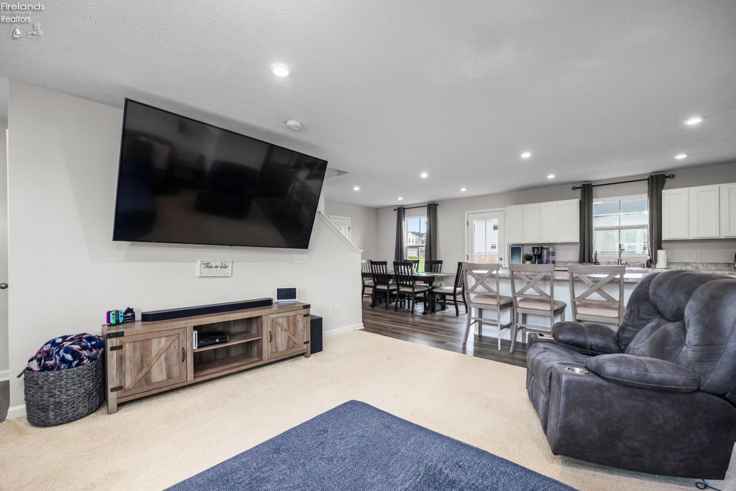 4741 Olivia Way