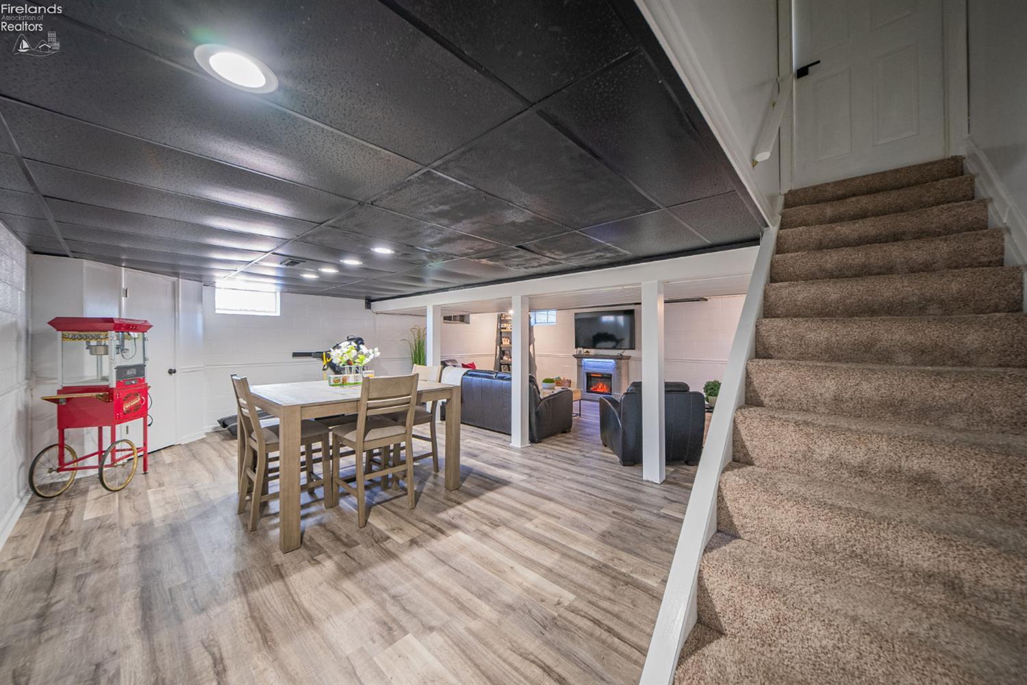 1766 S Jeannie Drive