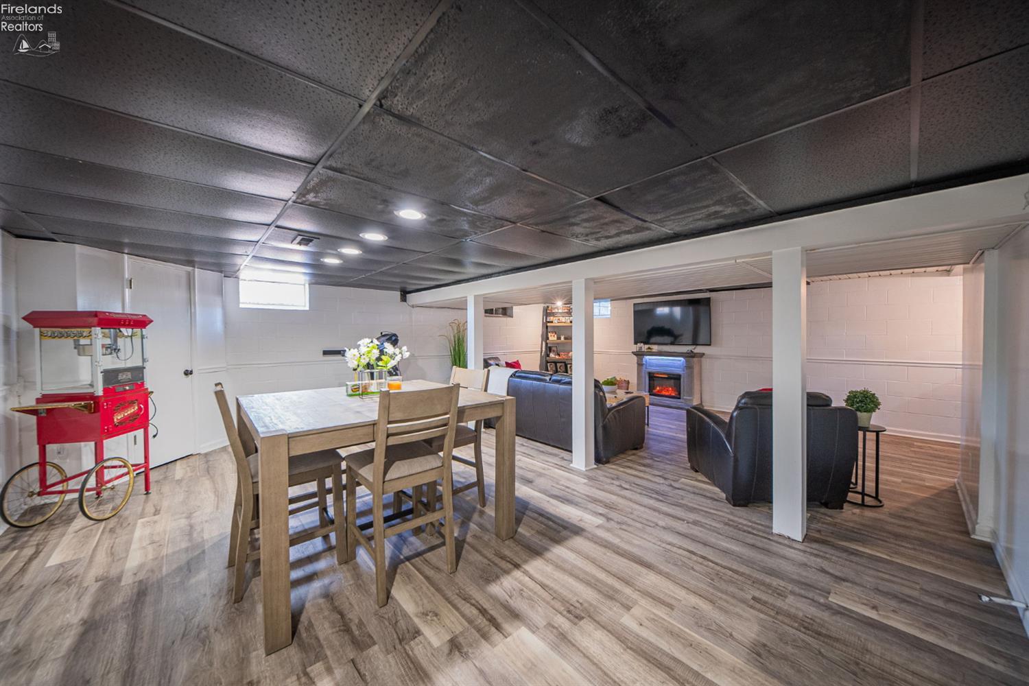 1766 S Jeannie Drive