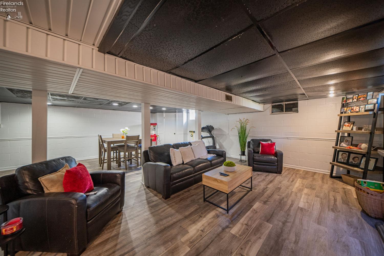 1766 S Jeannie Drive