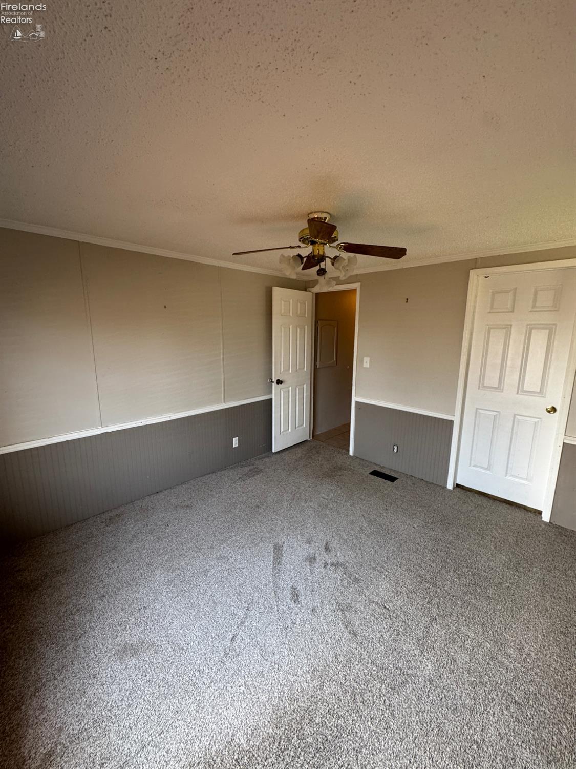 134 W Birchard