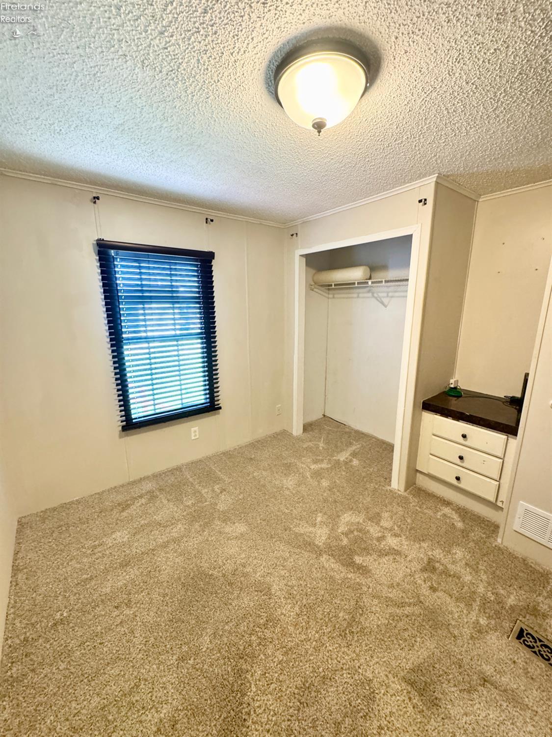 134 W Birchard