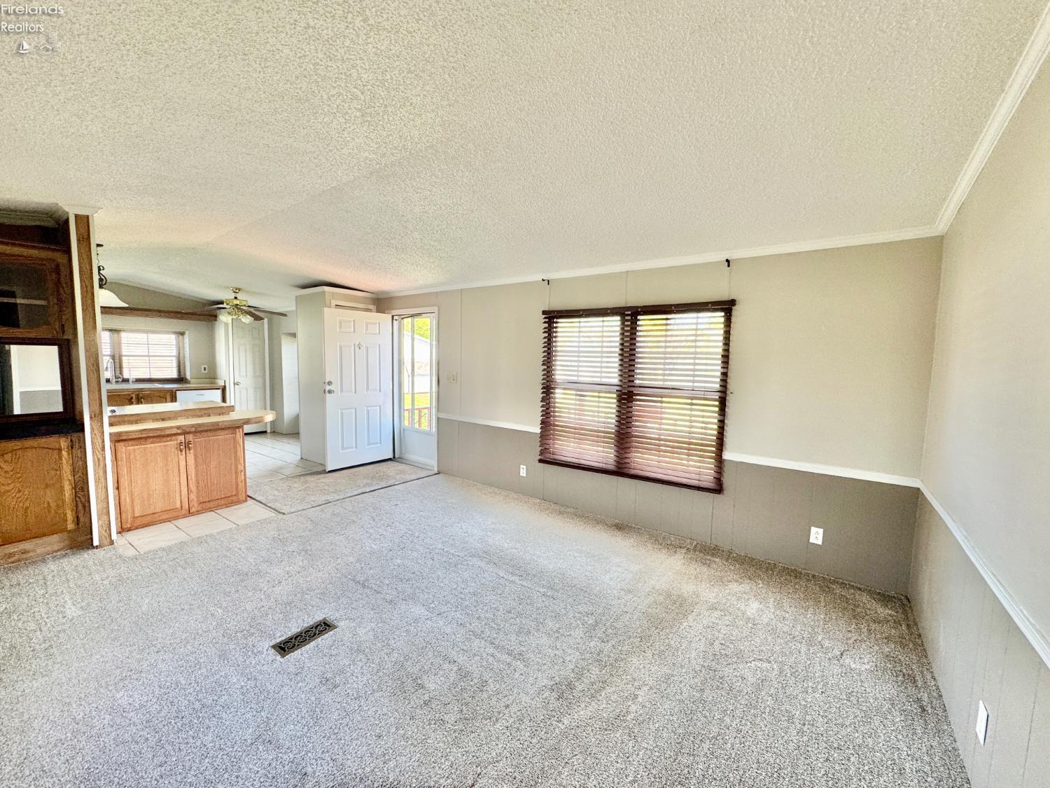 134 W Birchard