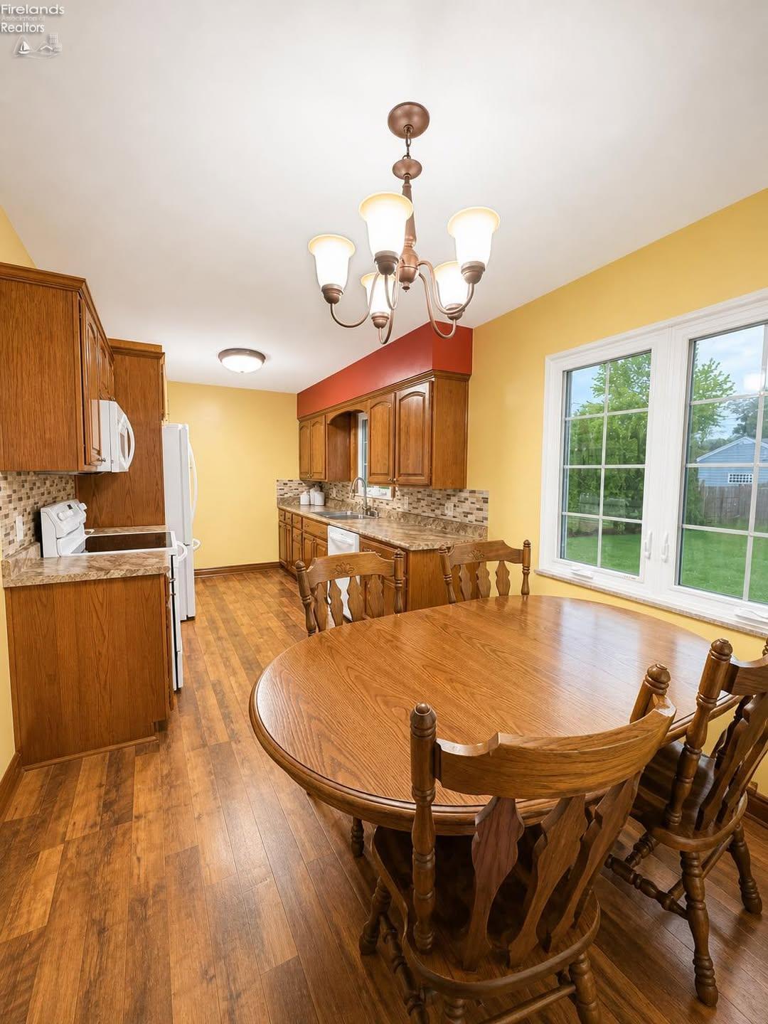 2843 Castleton