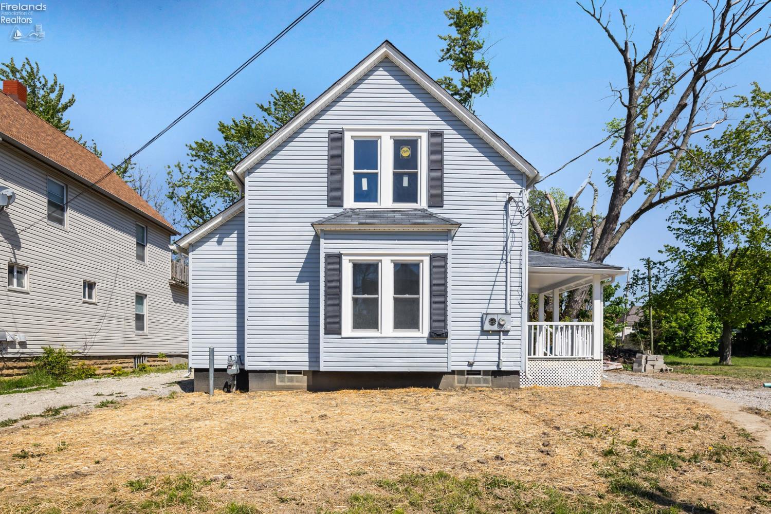 929 Washington Ave.
