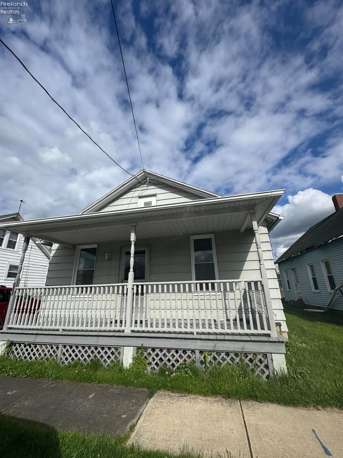 908 Ontario Street